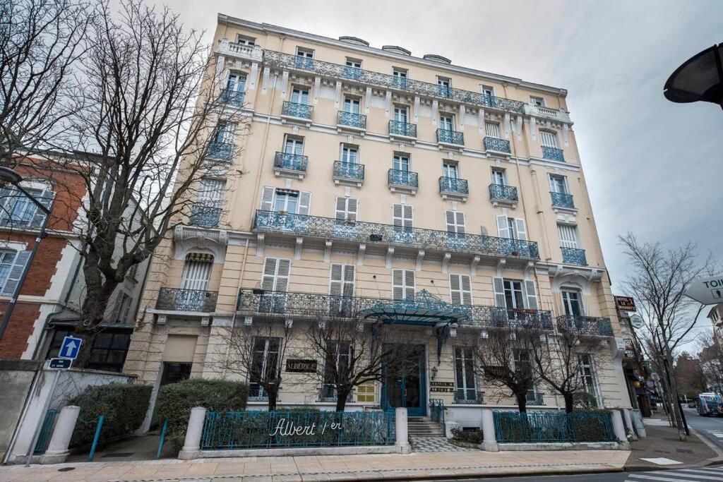 Le Sequoia Appart' Pour 4 Au Coeur De Ville Vichy Eksteriør billede